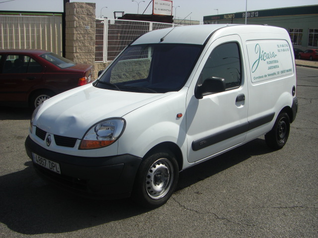vista delantera izquierda RENAULT KANGOO 1.5 DCI 65CV
