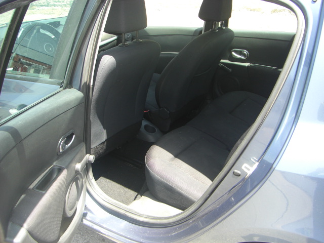 vista interior trasero RENAULT CLIO 1.5 DCI 107CV