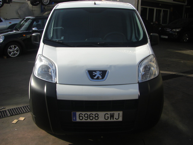vista delantera PEUGEOT BIPPER INDUSTRIAL 1.4 HDI 70CV