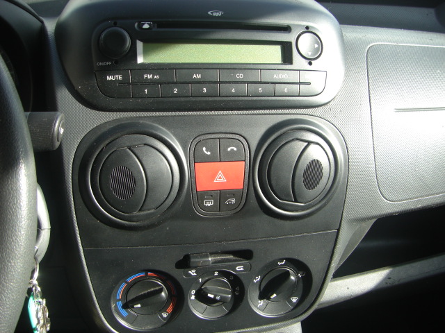 vista a/c y cd PEUGEOT BIPPER INDUSTRIAL 1.4 HDI 70CV