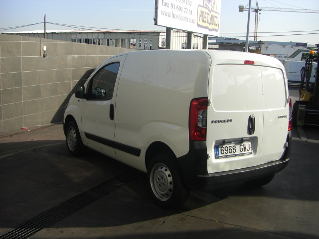 vista trasera izquierda PEUGEOT BIPPER INDUSTRIAL 1.4 HDI 70CV