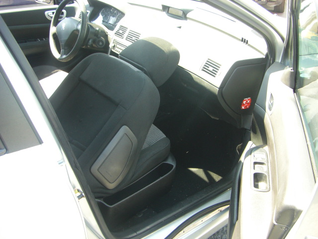 vista interior derecho PEUGEOT 307 1.6 HDI 110CV