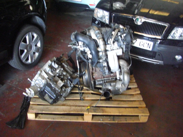 vista motor y cambio PEUGEOT 607 2.7 HDI 204CV AUTOMATICO