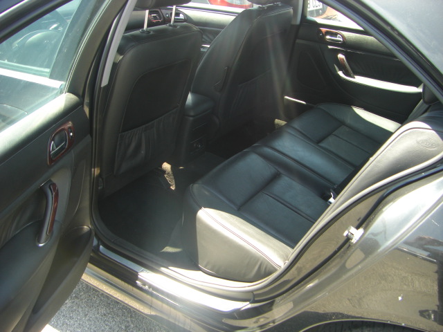 vista interior trasero 2 PEUGEOT 607 2.7 HDI 204CV AUTOMATICO