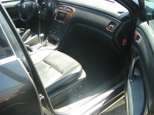 vista interior derecho PEUGEOT 607 2.7 HDI 204CV AUTOMATICO