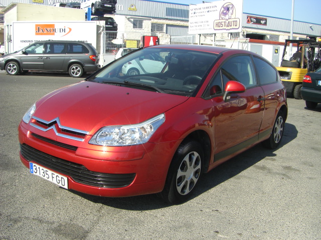 vista delantera izquierda CITROEN C-4 1.6 GASOLINA 110CV