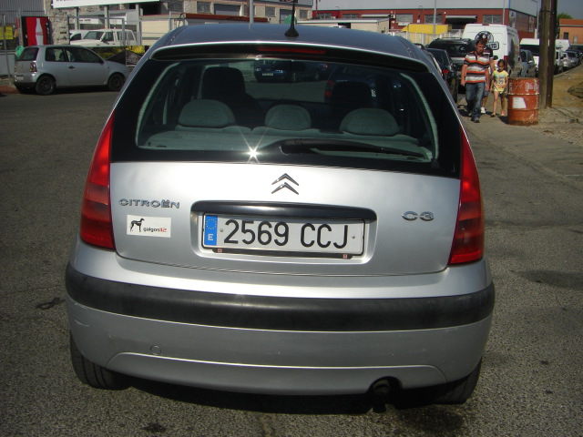 vista trasera CITROEN C-3 1.4 HDI 68CV SX PLUS