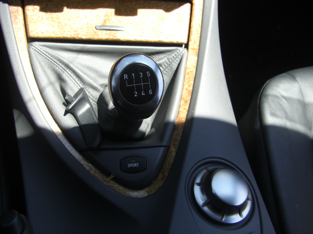 vista cambio BMW 645 CI 4.4 333CV