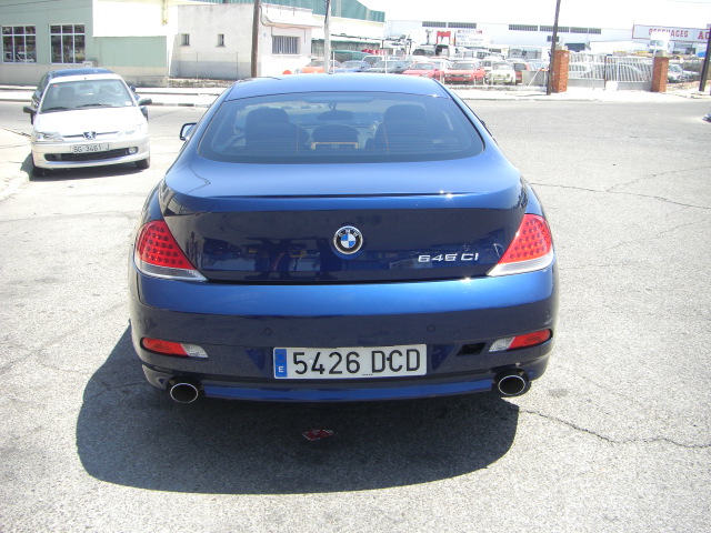 vista trasera BMW 645 CI 4.4 333CV