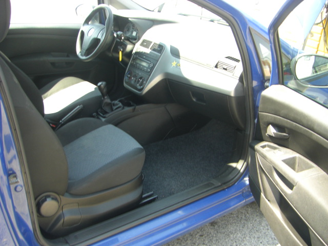 vista interior derecho FIAT GRANDE PUNTO VAN 1.3 MULTIJET 75CV