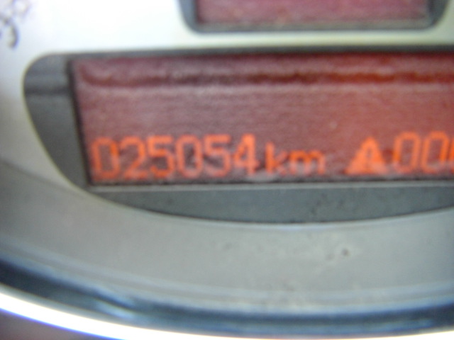 vista km MINI ONE 1.6 GASOLINA 98CV