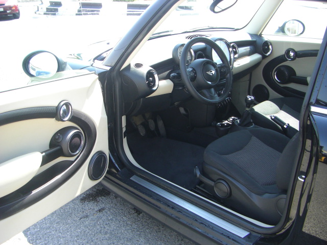 vista interior izquierdo MINI ONE 1.6 GASOLINA 98CV