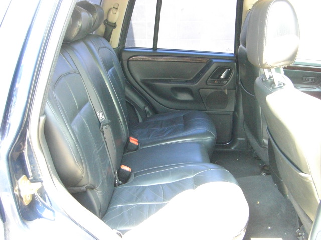 vista interior trasero JEEP GRAND CHEROKEE 2.7 CRDI 163CV AUTOMATICO