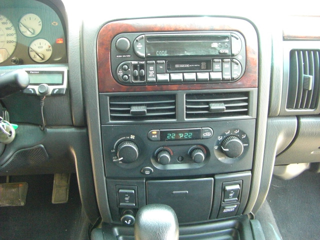 vista cd y clima JEEP GRAND CHEROKEE 2.7 CRDI 163CV AUTOMATICO