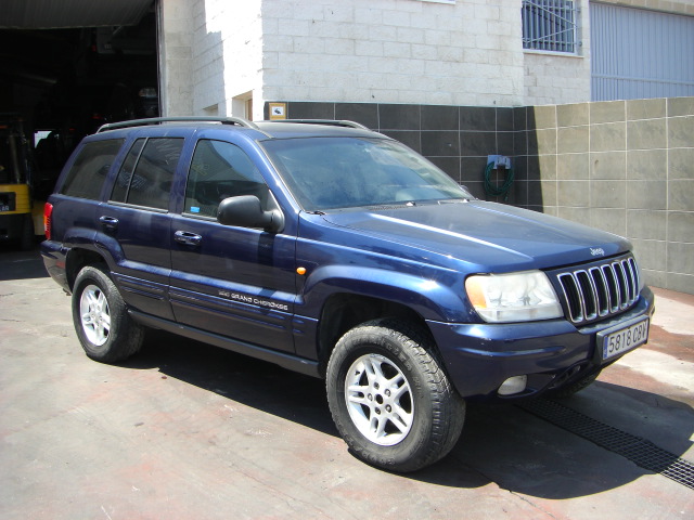 vista delantera derecha JEEP GRAND CHEROKEE 2.7 CRDI 163CV AUTOMATICO