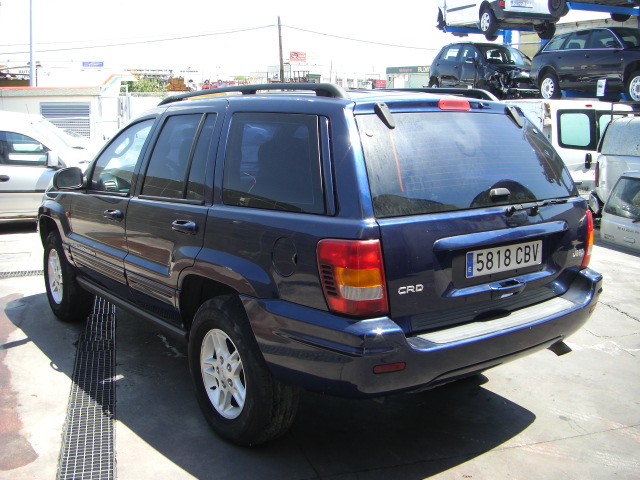 vista trasera izquierda JEEP GRAND CHEROKEE 2.7 CRDI 163CV AUTOMATICO