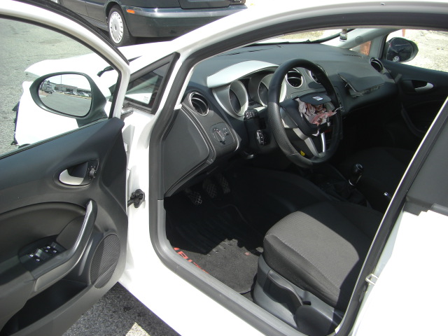 vista interior izquierdo SEAT IBIZA 1.6 TDI SPORT 105CV
