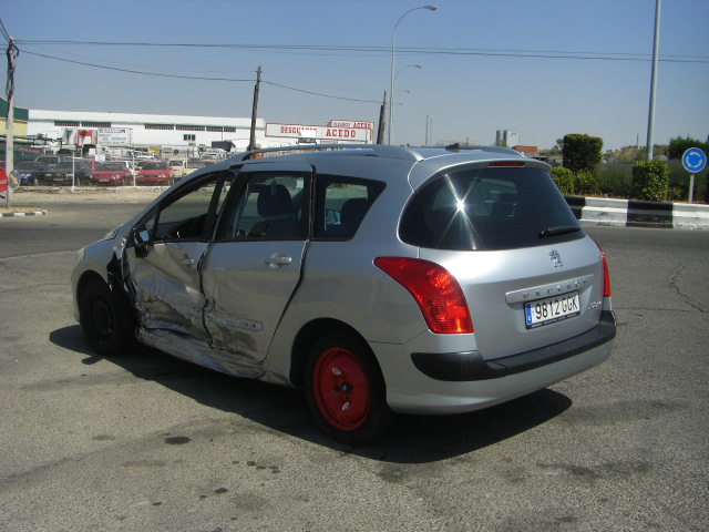 PEUGEOT 308 SW CONFORT 1.6 HDI 108CV 7 PLAZAS