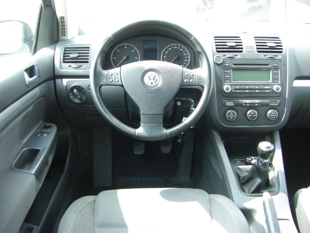 vista salpicadero VOLKSWAGEN GOLF 2.0 TDI 140CV