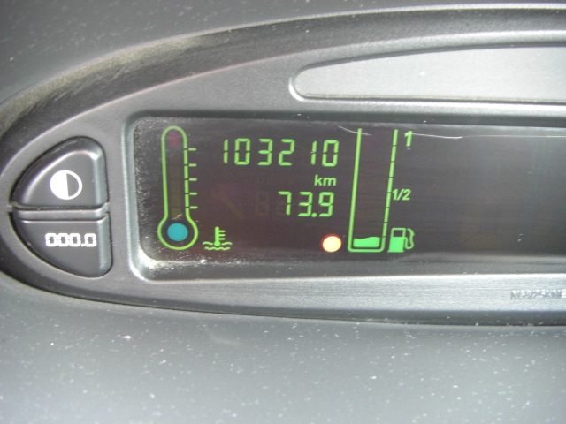 vista km CITROEN XSARA PICASSO 1.6 HDI 110CV