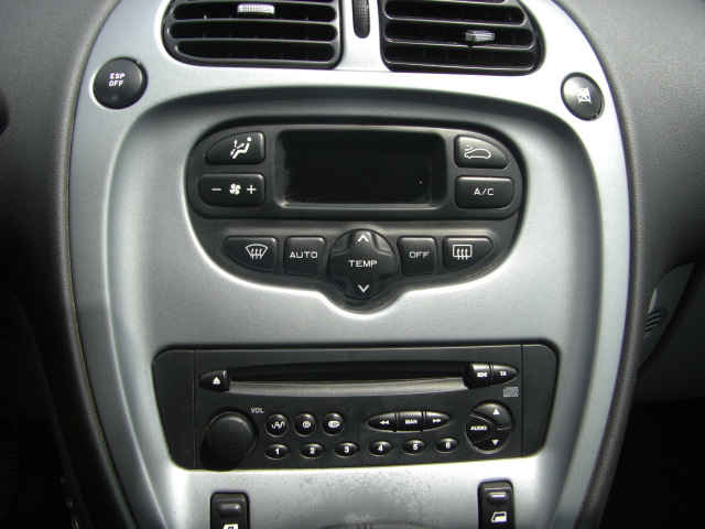 vista cd y clima CITROEN XSARA PICASSO 1.6 HDI 110CV