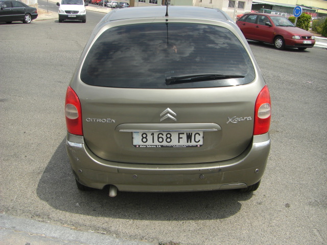 vista trasera CITROEN XSARA PICASSO 1.6 HDI 110CV