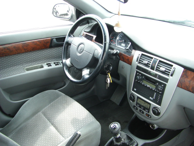 vista interior DAEWOO NUBIRA 1.8 GASOLINA 122CV