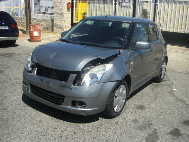 vista delantera izquierda SUZUKI SWIFT 1.4 GASOLINA 90CV