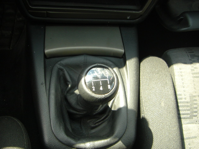 vista cambio VOLKSWAGEN PASSAT AVANT 1.9 TDI 115CV