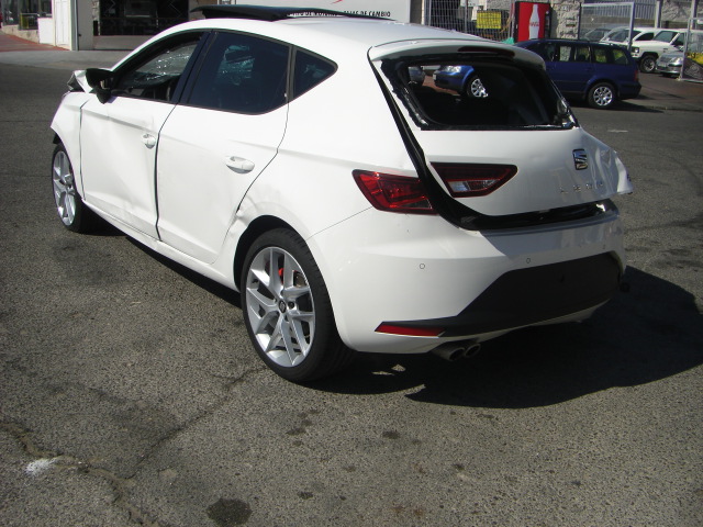 vista trasera izquierda SEAT LEON FR 2.0 TDI 150CV