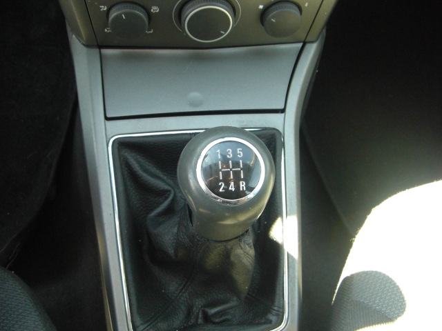 vista cambio OPEL ASTRA 1.7 CDTI 100CV