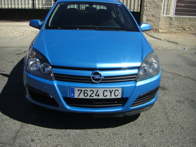 vista delantera OPEL ASTRA 1.7 CDTI 100CV