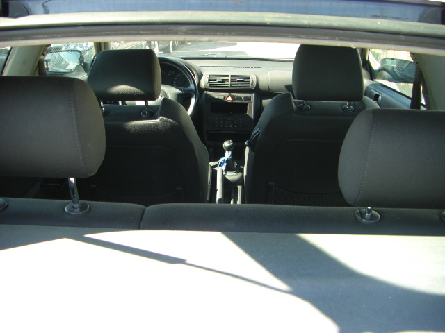 vista interior AUDI A-3 1.9 TDI 100CV