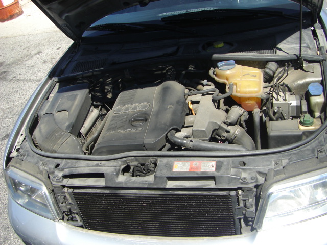 vista motor AUDI A-4 AVANT 1.8 GASOLINA 150CV QUATTRO