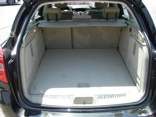 vista maletero RENAULT LAGUNA GRAND TOUR 2.0 DCI 150CV