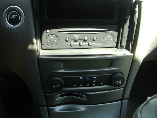 vista cd y clima RENAULT LAGUNA 2.2 DCI 150CV