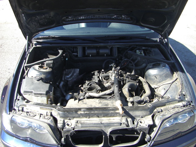 vista motor BMW 320D 2.0 150CV