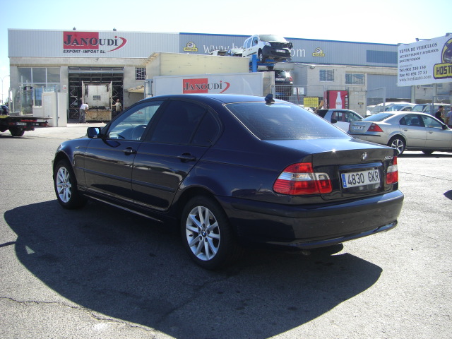 vista trasera izquierda BMW 320D 2.0 150CV