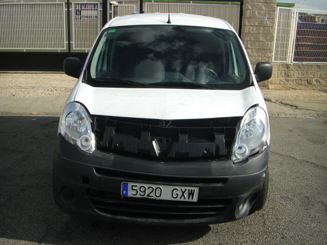 vista delantera RENAULT KANGOO 1.5 DCI 70CV