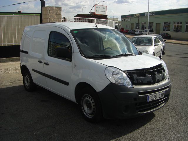 vista delantera derecha RENAULT KANGOO 1.5 DCI 70CV