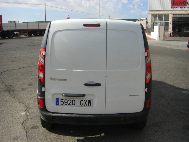 vista trasera RENAULT KANGOO 1.5 DCI 70CV