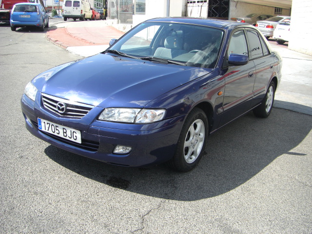 vista delantera izquierda MAZDA 626 2.0 GASOLINA 136CV