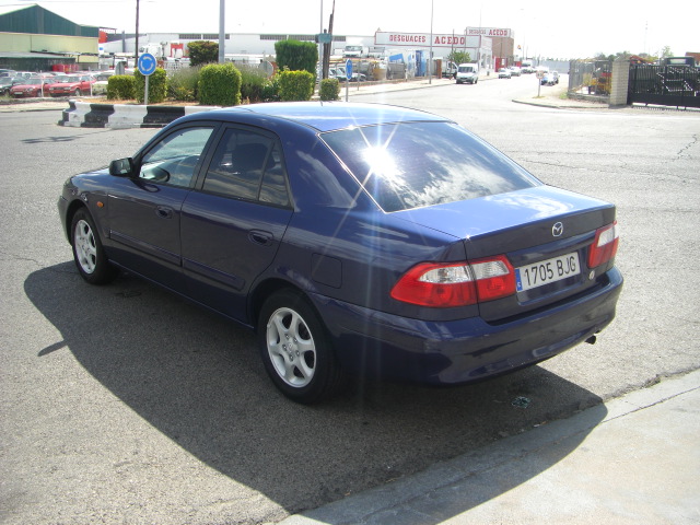 vista trasera izquierda MAZDA 626 2.0 GASOLINA 136CV