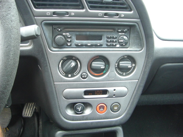 vista cd y a/c PEUGEOT 306 SEDAN 1.9 DIESEL 70CV
