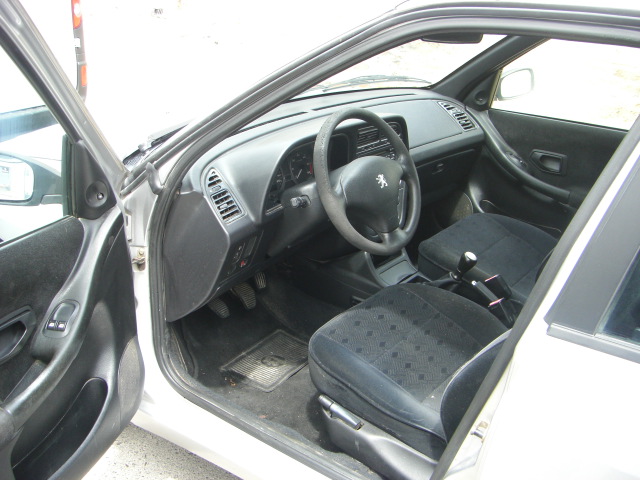 vista interior izquierdo PEUGEOT 306 SEDAN 1.9 DIESEL 70CV