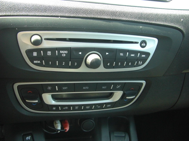 vista cd y clima RENAULT MEGANE SCENIC 1.9 DCI 130CV