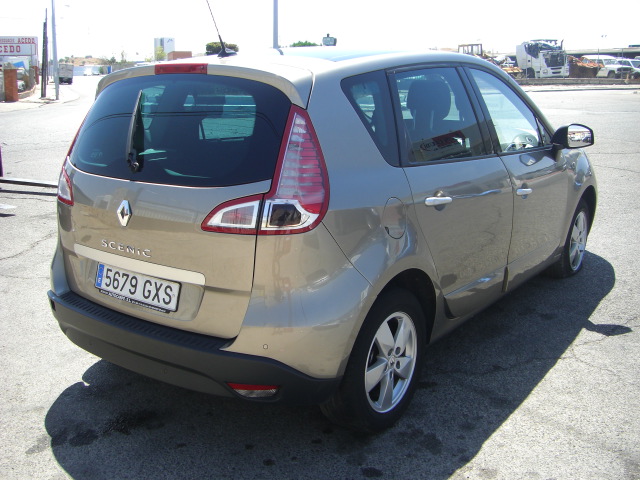 RENAULT MEGANE SCENIC 1.9 DCI 130CV