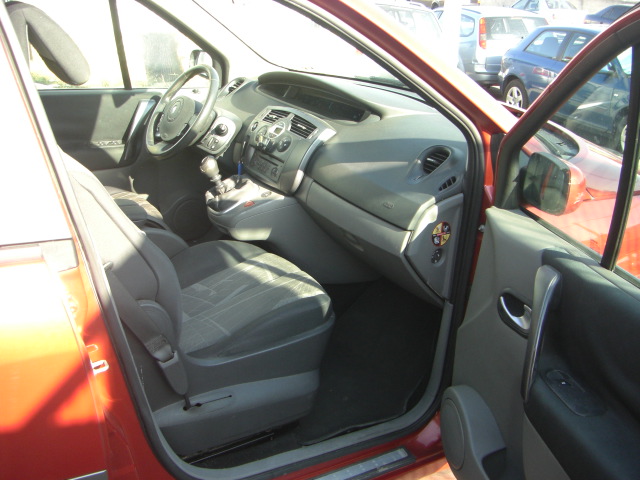 RENAULT SCENIC 1.9 DCI 120CV 7PLAZAS