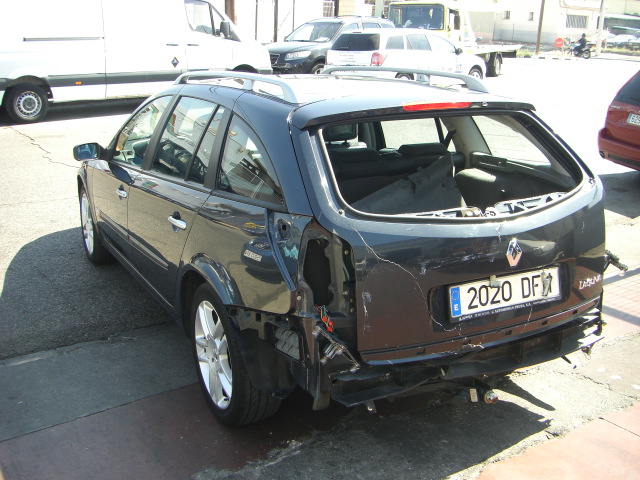 RENAULT LAGUNA GRAND TOUR PRIVILEGE 1.9 DCI 120CV