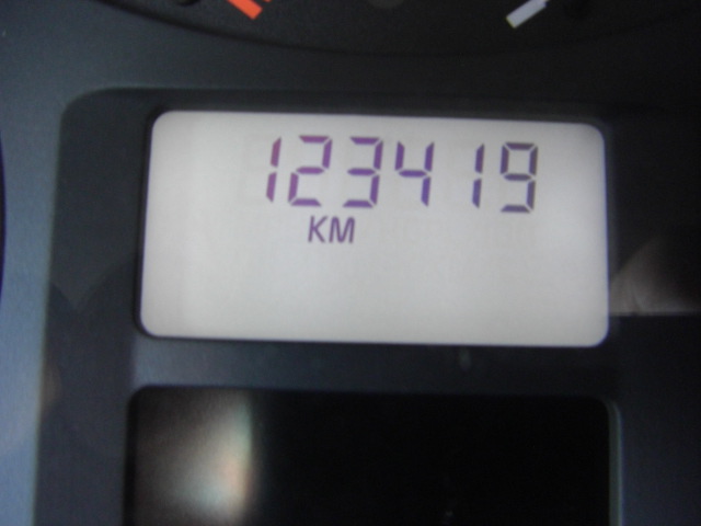 vista km vista delantera derecha RENAULT LAGUNA GRAND TOUR PRIVILEGE 1.9 DCI 120CV